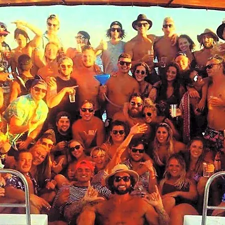 The 17 Party * לאגוּ‏ש