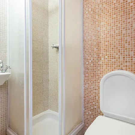 The 17 Party Hostal *